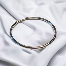 Load image into Gallery viewer, Sterling Silver Bangle Bracelet, Oval Bangle, Stacking Bracelet, Unique Gift, Custom Jewelry, Solid Silver Bangle, Handmade Jewelry, Gift
