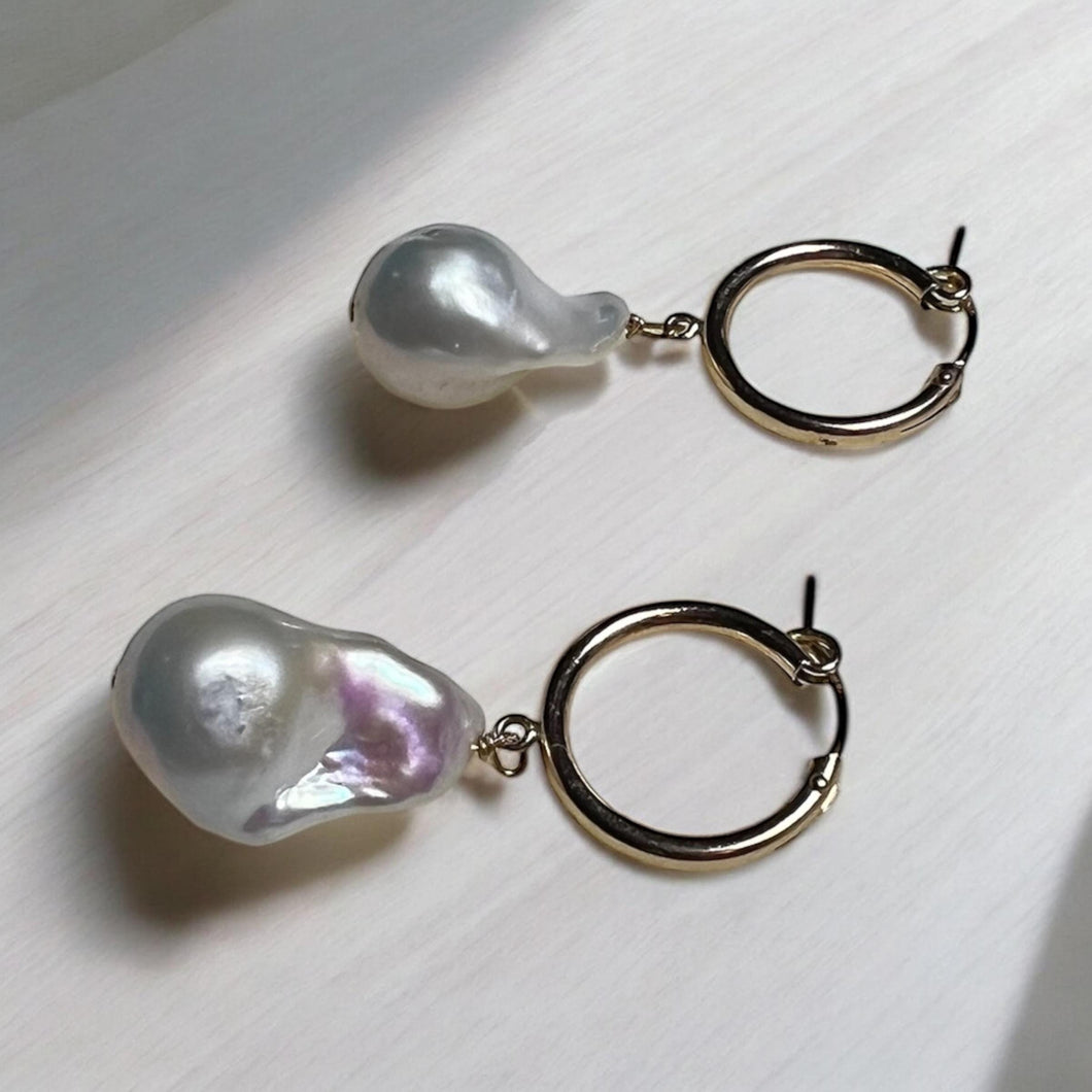 Large Natural Baroque Pearl Hoop Earrings, AAA Fireball Pearl Earrings, Pearl and Gold Hoops, Bridal Earrings, Gift for Her, Bridesmaid Gift