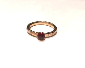 Genuine Garnet and Gold Solitaire Ring