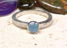 Load image into Gallery viewer, Aquamarine Serenity Ring

