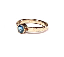 Load image into Gallery viewer, Natural London Blue Topaz and Gold Solitaire Ring
