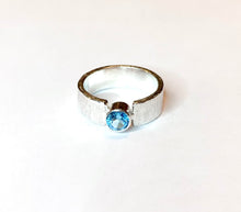 Load image into Gallery viewer, Natural Blue Topaz Ring Set
