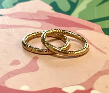 Load image into Gallery viewer, Garnet Solitaire Ring Set
