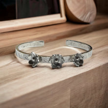 Load image into Gallery viewer, Sterling Silver Floral Cuff Bracelet
