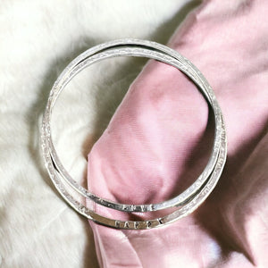 Inspirational Bangle Bracelet - Sisters